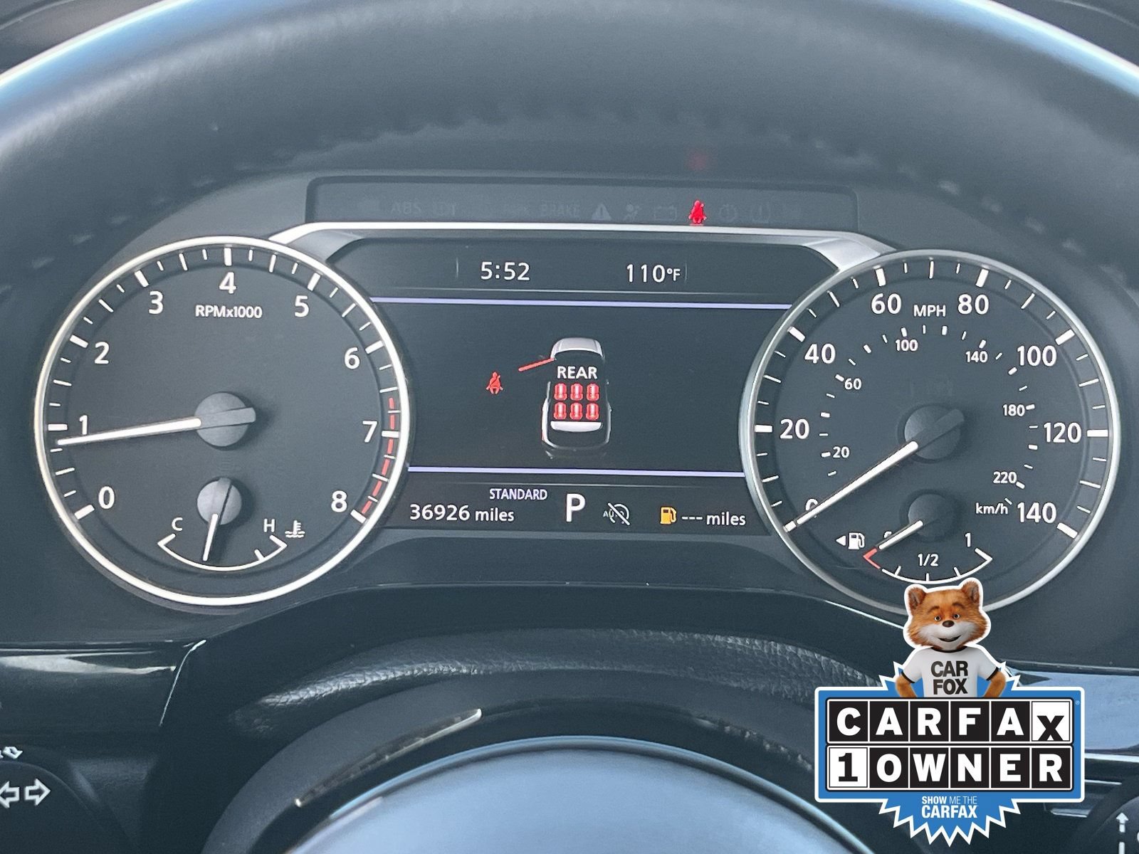Used 2024 Nissan Pathfinder SL w/ Lighting Package (N92) FWD image 32