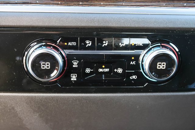 New 2026 GMC Sierra 3500 SLE w/ SLE Convenience Package image 17