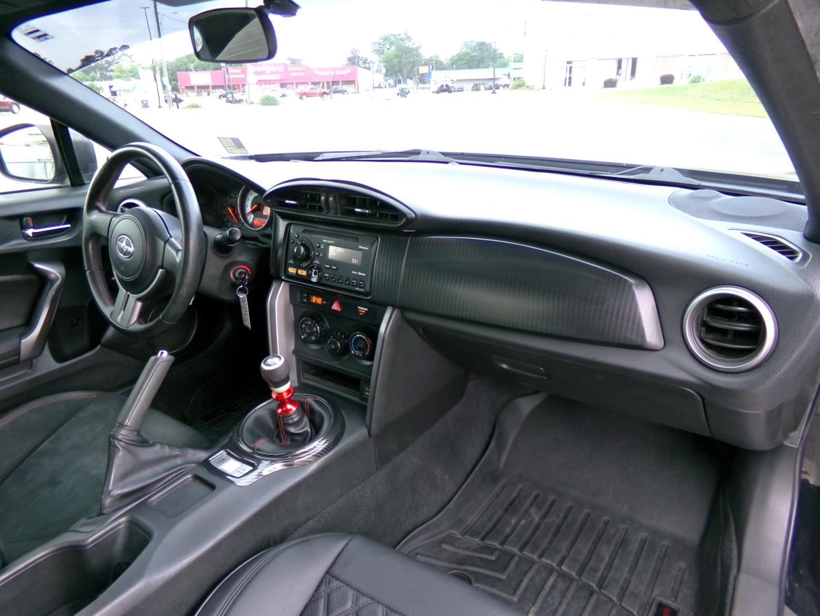 Used 2013 Scion FR-S RWD image 15