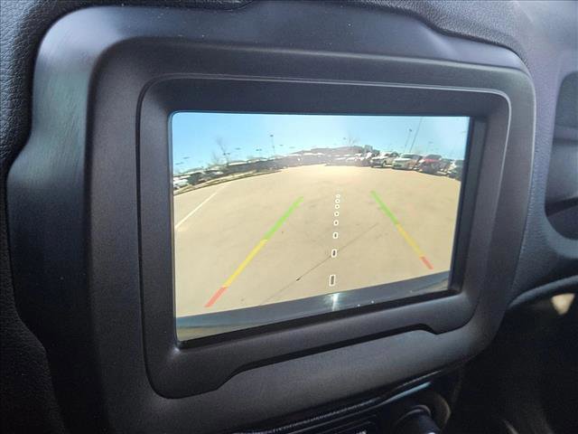 Used 2021 Jeep Renegade Sport image 14