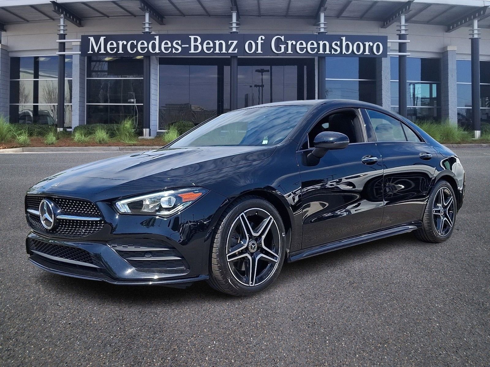 Used 2022 Mercedes-Benz CLA 250 image 3