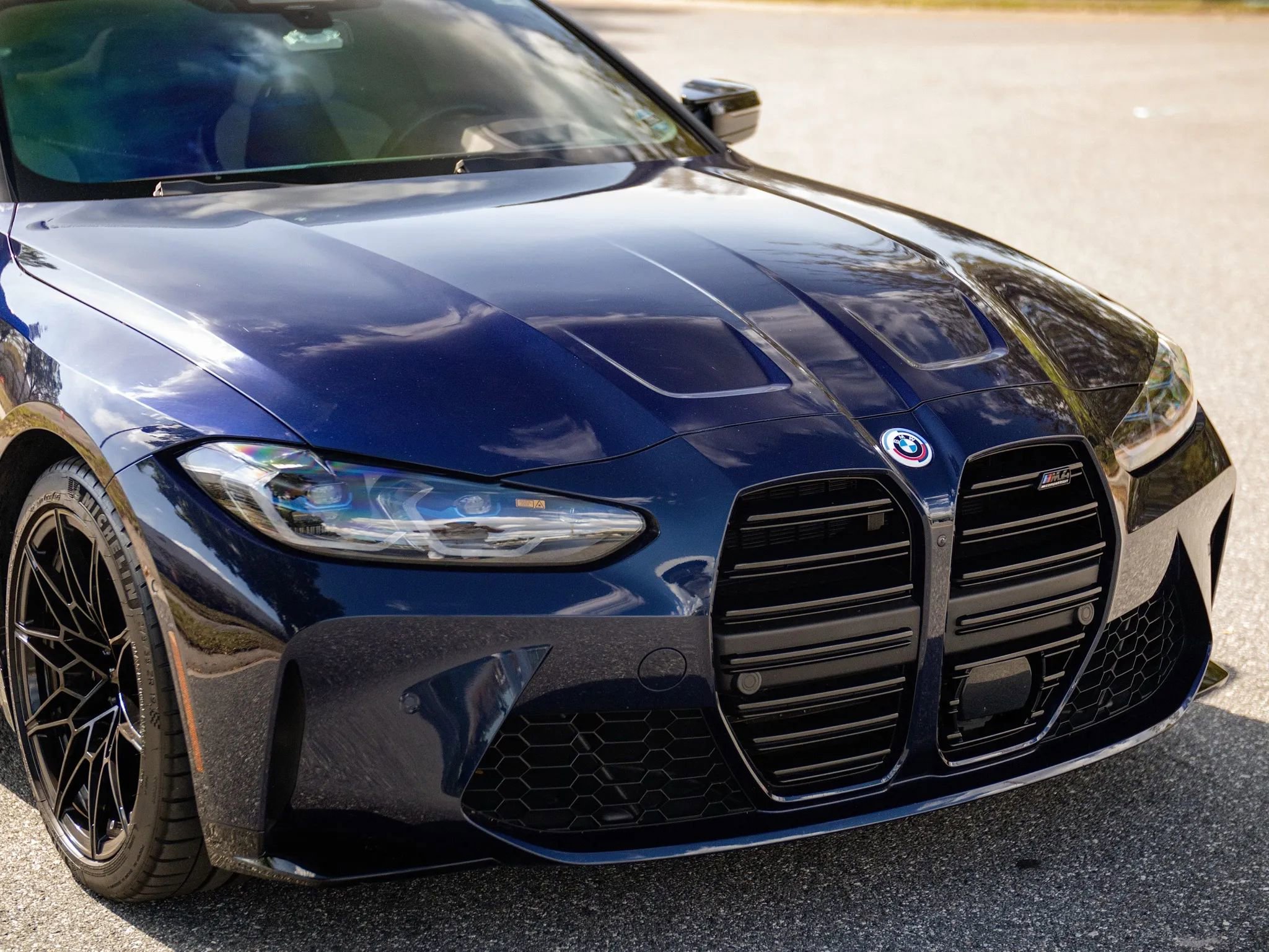 Used 2023 BMW M4 xDrive Competition image 3