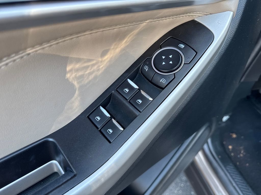 Used 2021 Ford Explorer XLT w/ Class III Trailer Tow Package image 11