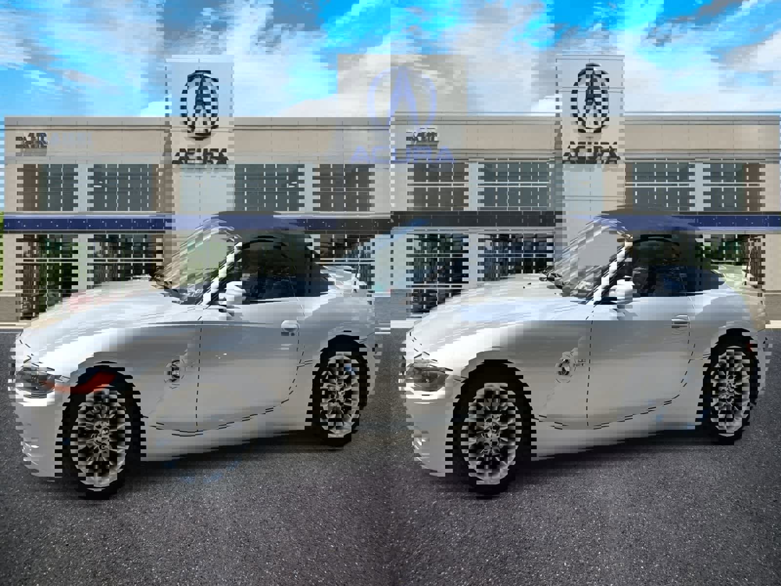 Used 2004 BMW Z4 2.5i image 3