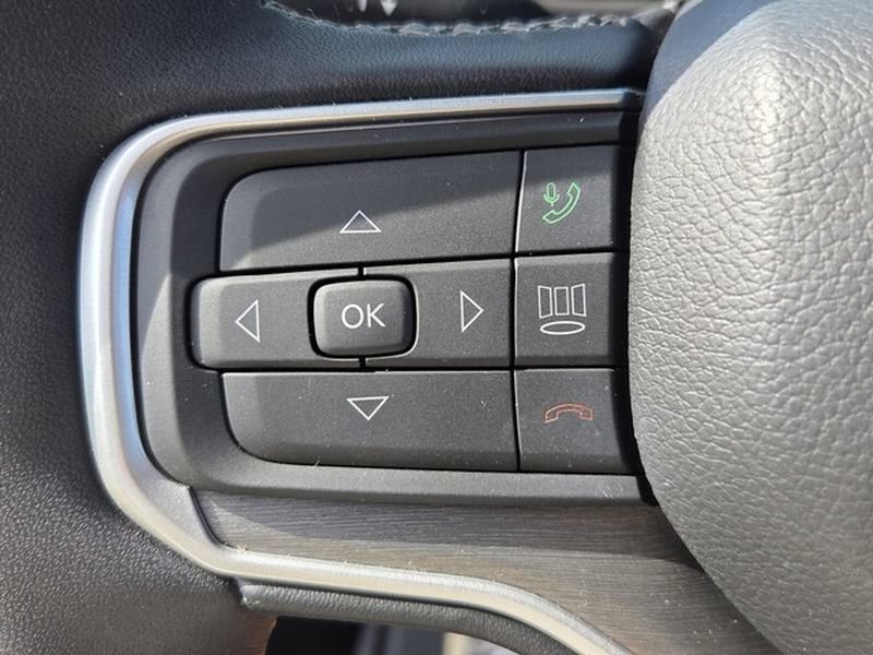 Used 2025 Jeep Wagoneer Series II w/ Premium Group I RWD image 25