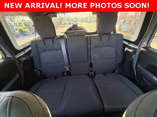 Used 2023 Jeep Wrangler Unlimited Rubicon 4xe image 7