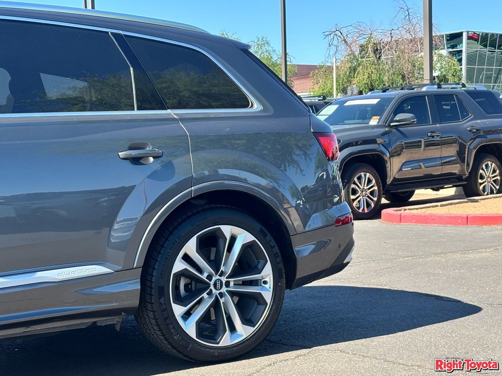 Used 2020 Audi Q7 3.0T Prestige w/ Prestige Package AWD/4WD image 9