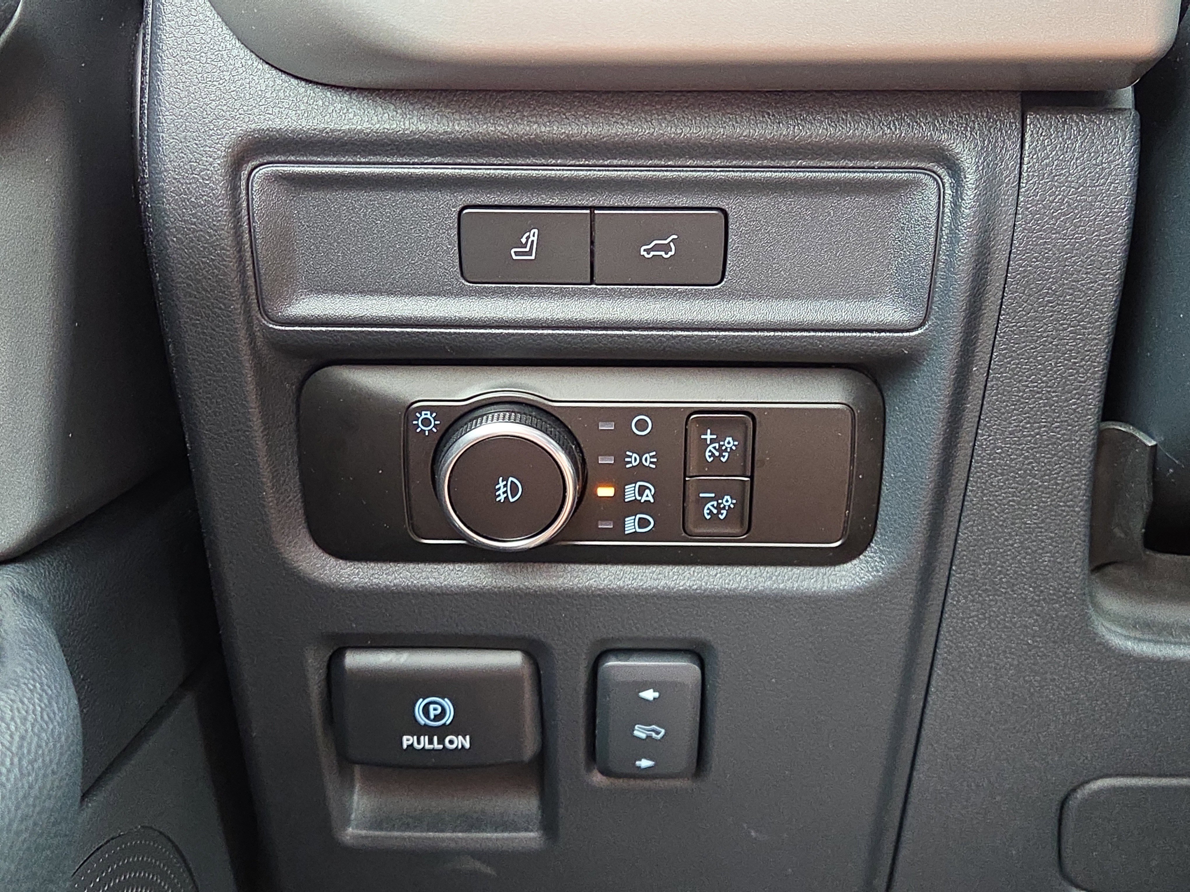 Certified 2023 Ford Expedition XLT image 24