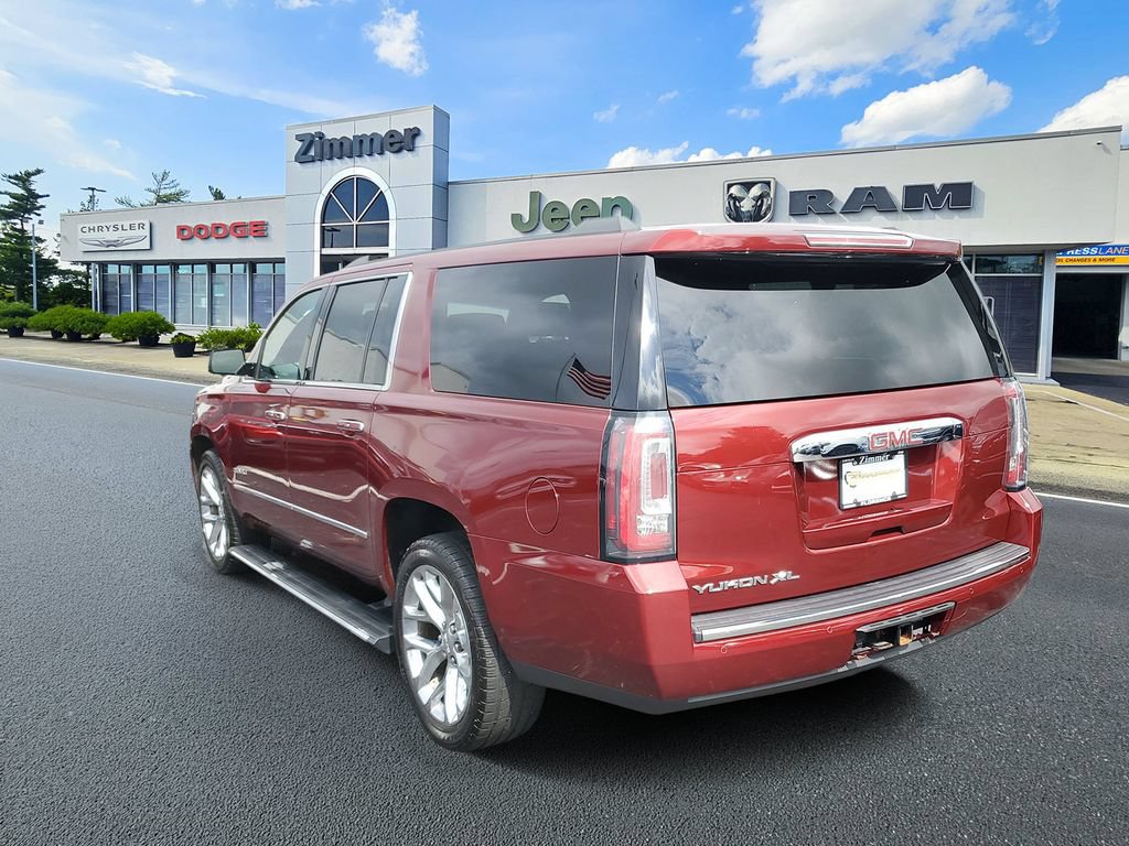 Used 2017 GMC Yukon XL Denali w/ Open Road Package AWD/4WD image 3