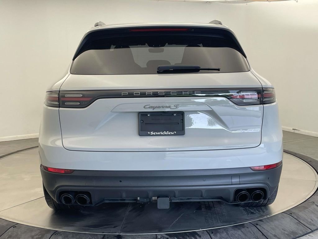 Certified 2023 Porsche Cayenne S Platinum AWD/4WD image 6
