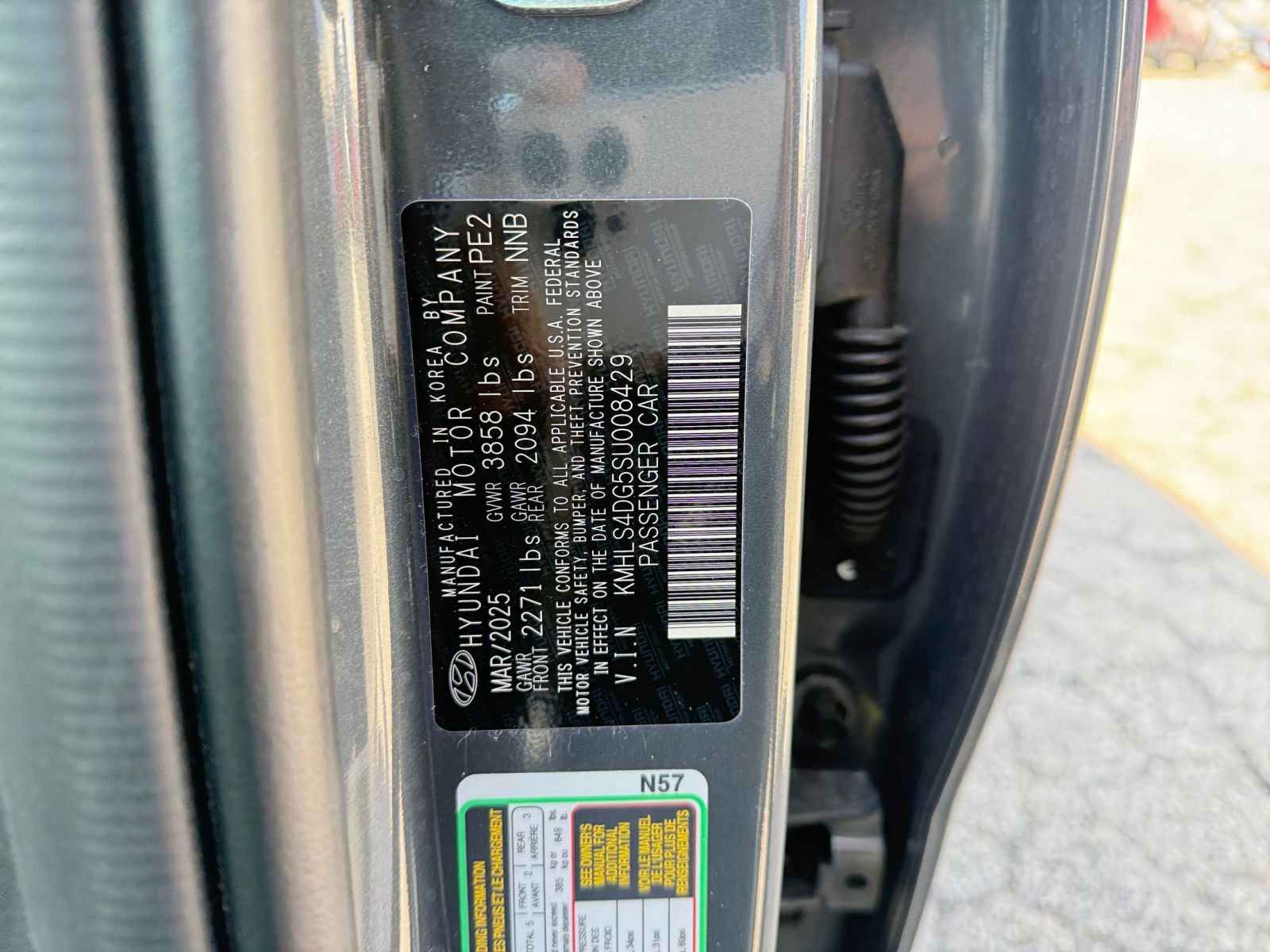 Used 2025 Hyundai Elantra SEL image 30