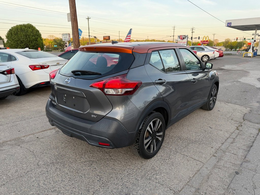 Used 2019 Nissan Kicks SV image 5