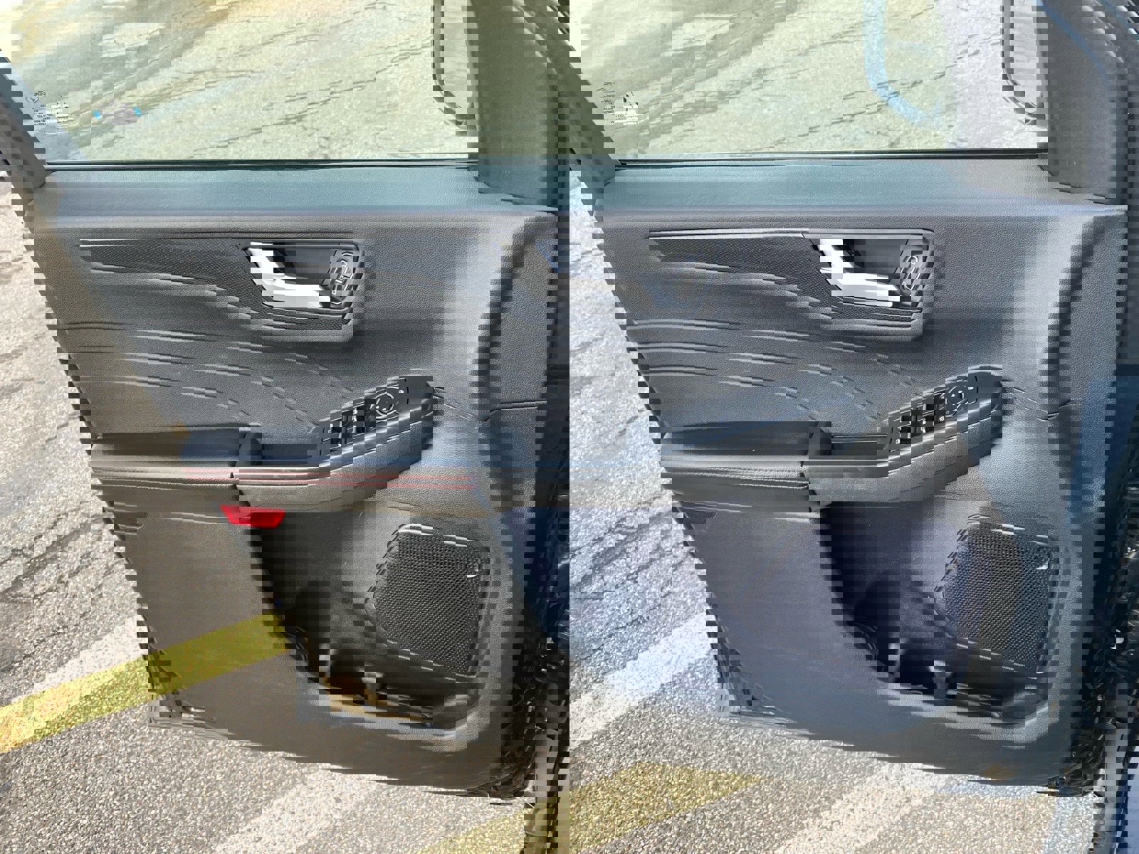 Used 2024 Ford Escape ST-Line w/ Tech Pack #1 AWD/4WD image 21