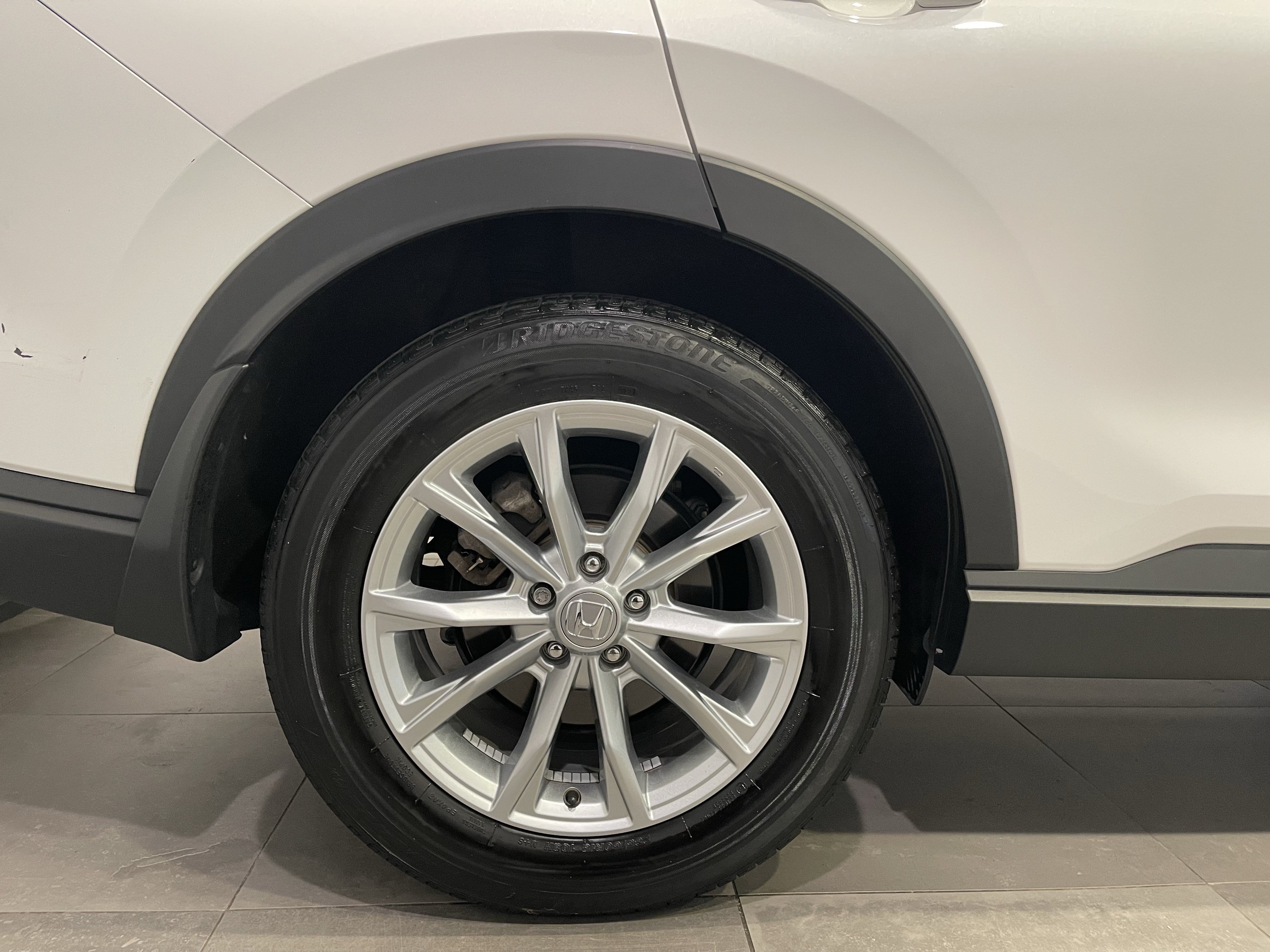 Used 2024 Honda CR-V EX-L image 9
