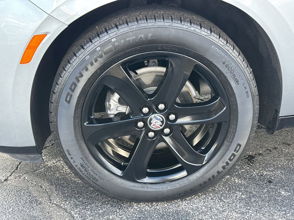 Certified 2023 Buick Enclave Essence w/ Experience Buick Package image 13