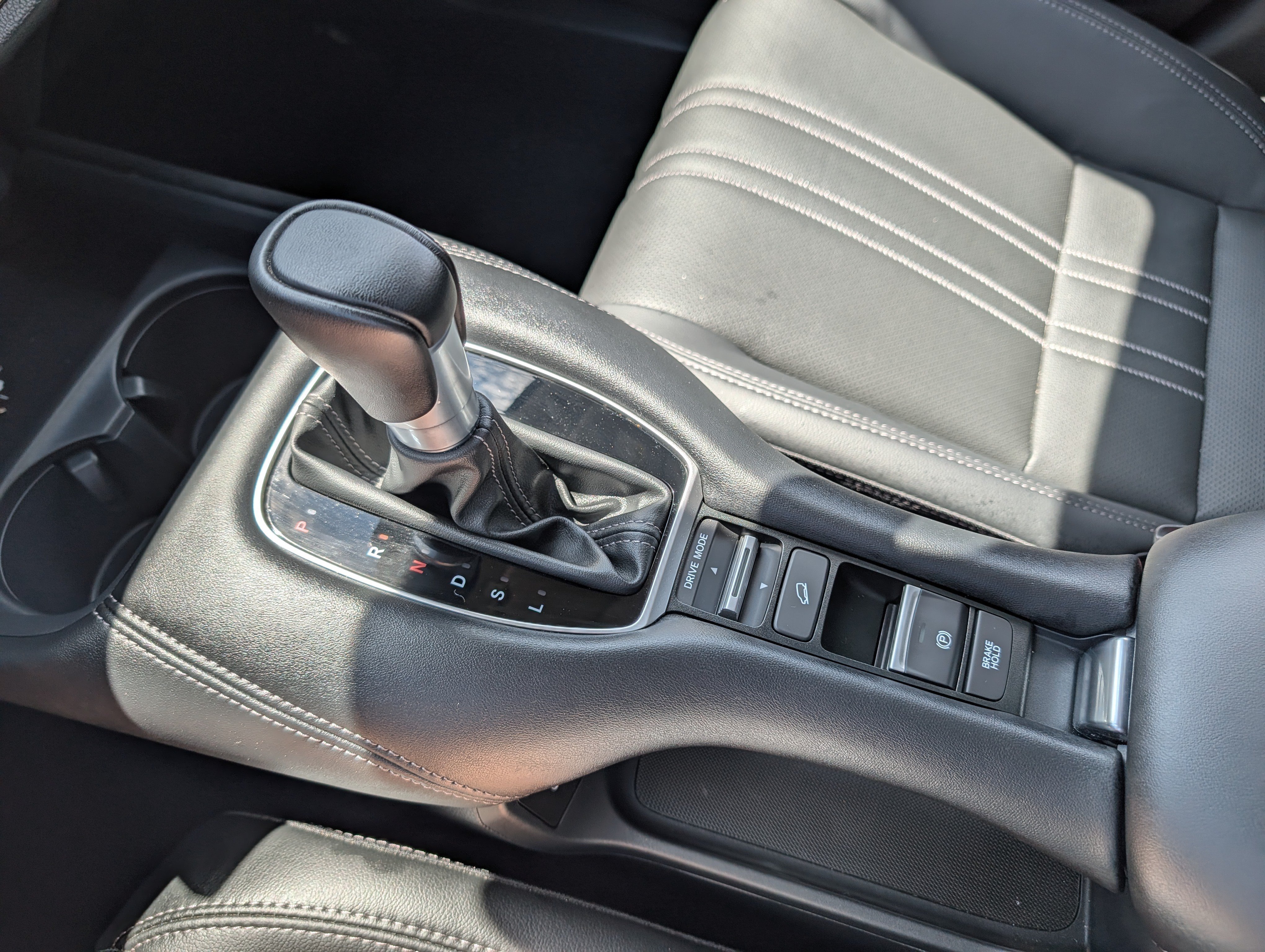 Used 2025 Honda HR-V EX-L image 33