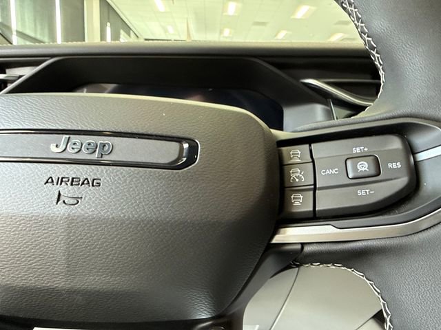 New 2026 Jeep Cherokee Limited AWD/4WD image 12