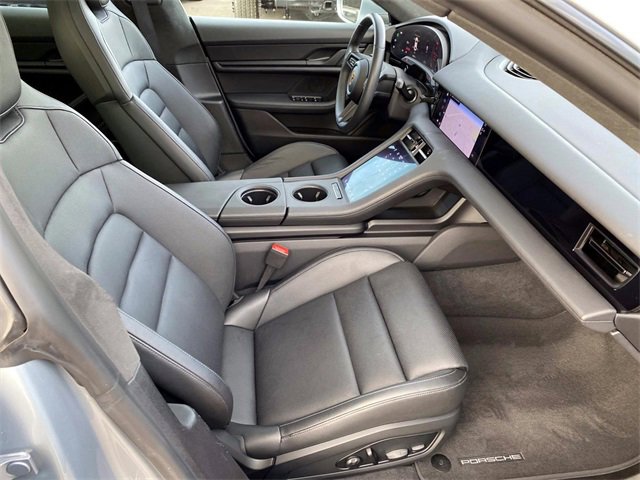 Used 2024 Porsche Taycan image 26