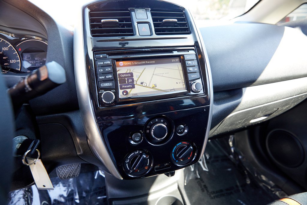 Used 2016 Nissan Versa Note SR w/ SR Tech Package FWD image 15