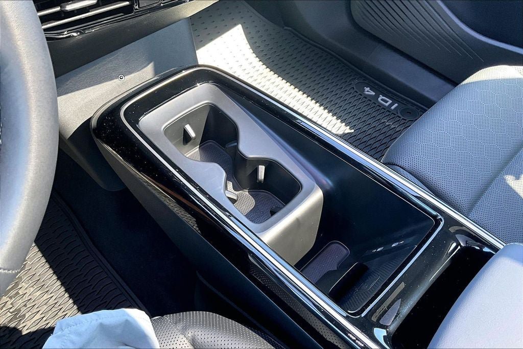 New 2026 Volkswagen ID.4 Pro S Plus AWD/4WD image 17