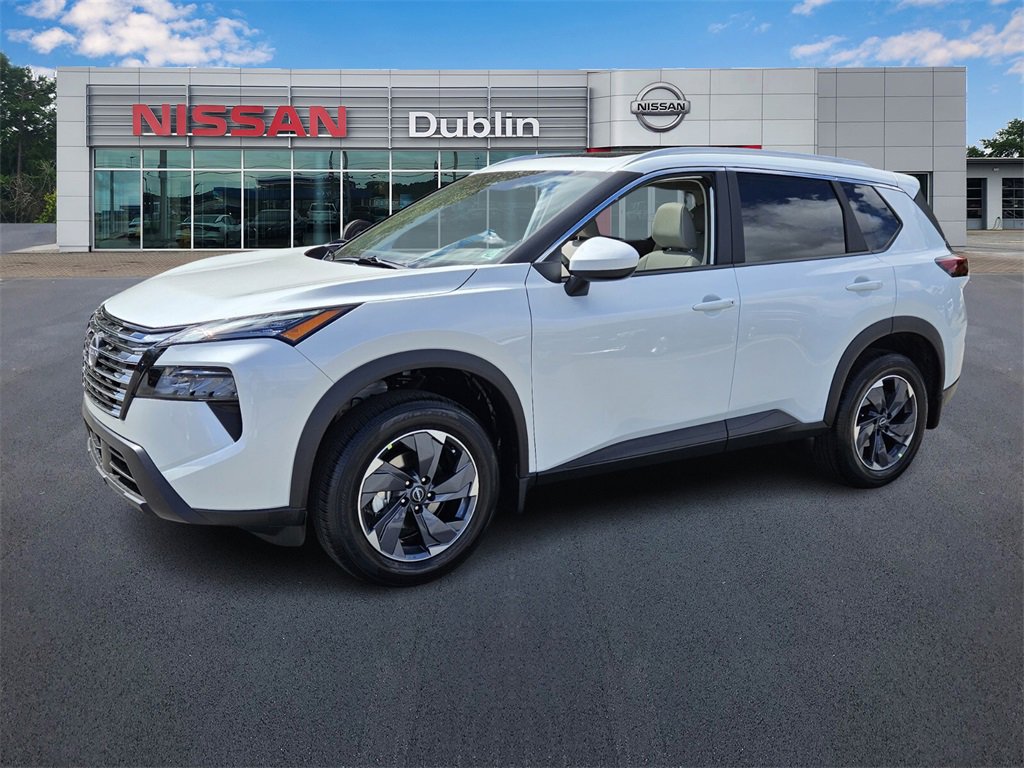 New 2026 Nissan Rogue SV w/ SV Premium Package