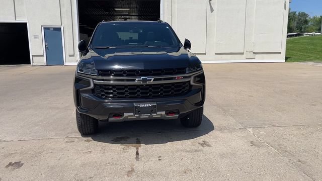 Used 2021 Chevrolet Tahoe Z71 w/ Luxury Package AWD/4WD image 3