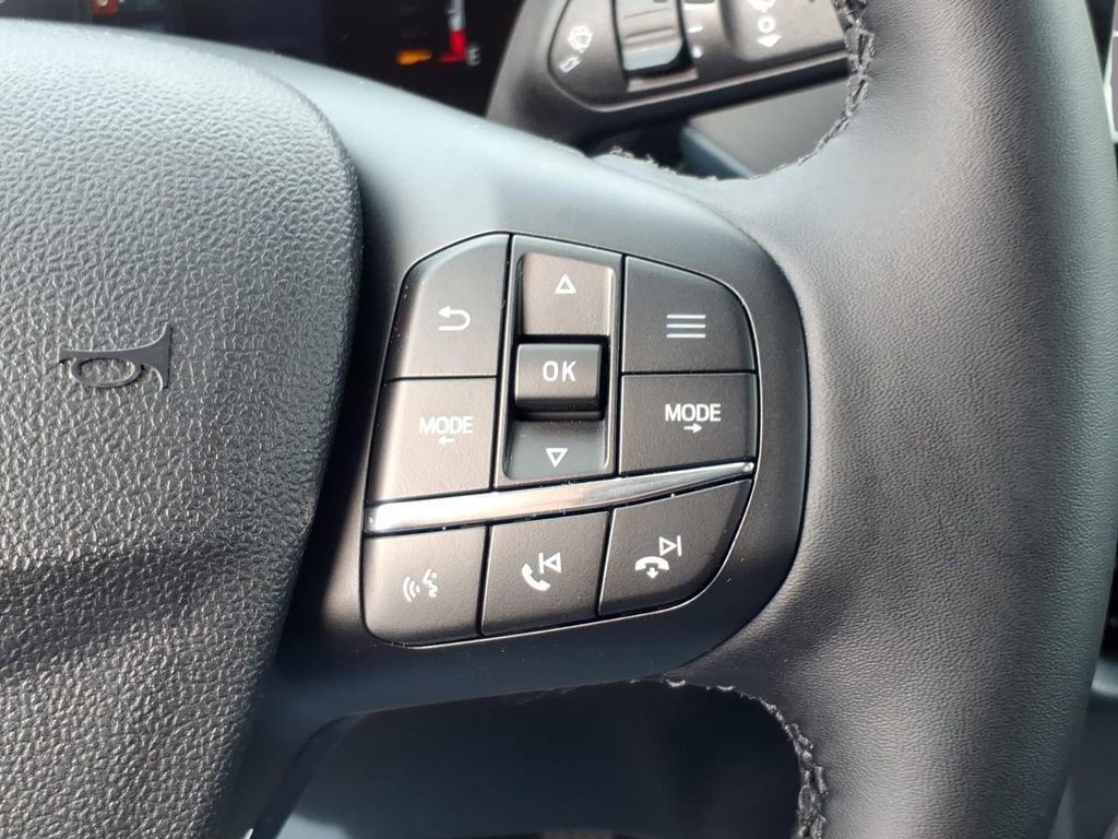 New 2026 Ford Maverick Lariat w/ Black Appearance Package image 23