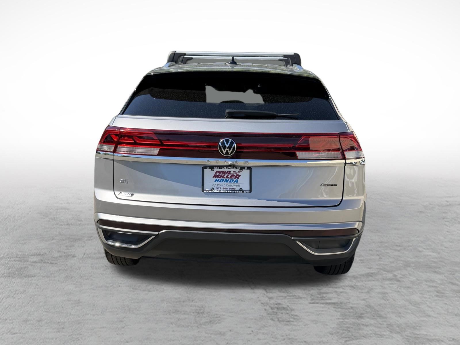 Used 2024 Volkswagen Atlas Cross Sport SE AWD/4WD image 6