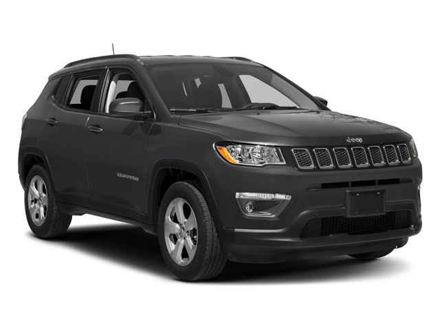 Used 2017 Jeep Compass Latitude w/ Popular Equipment Group FWD image 9