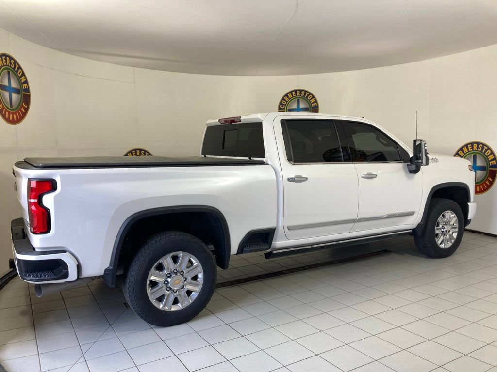 Used 2024 Chevrolet Silverado 3500 High Country w/ High Country Premium Package AWD/4WD image 23