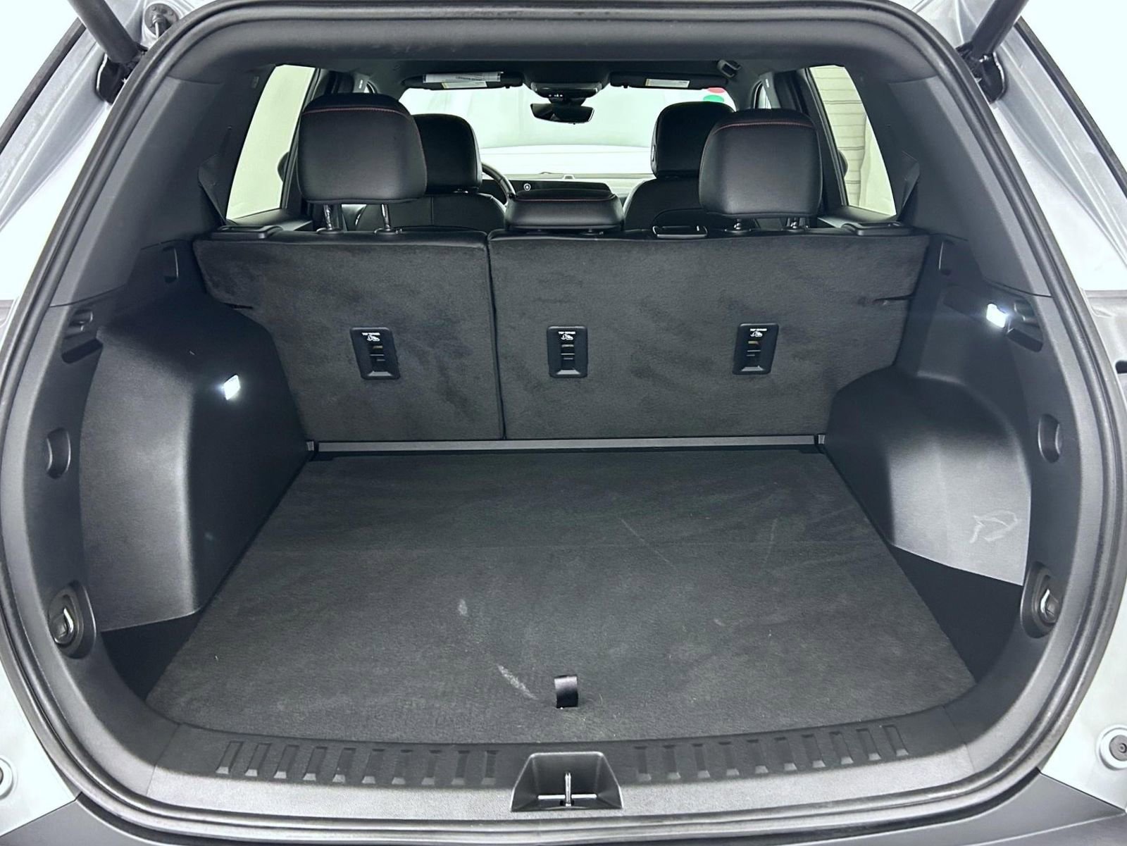 Used 2025 Chevrolet Equinox RS w/ Safety and Technology Package image 21