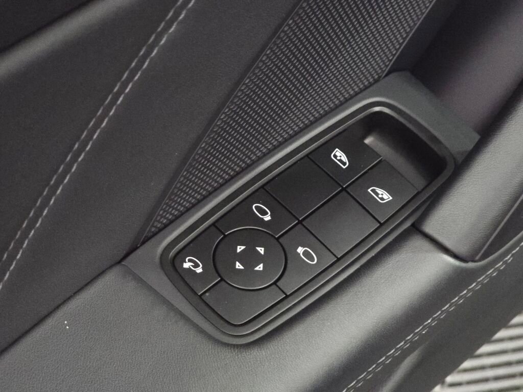 Certified 2023 Porsche 911 Turbo AWD/4WD image 34