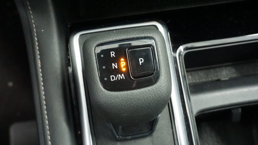 Used 2023 Nissan Pathfinder SL image 42