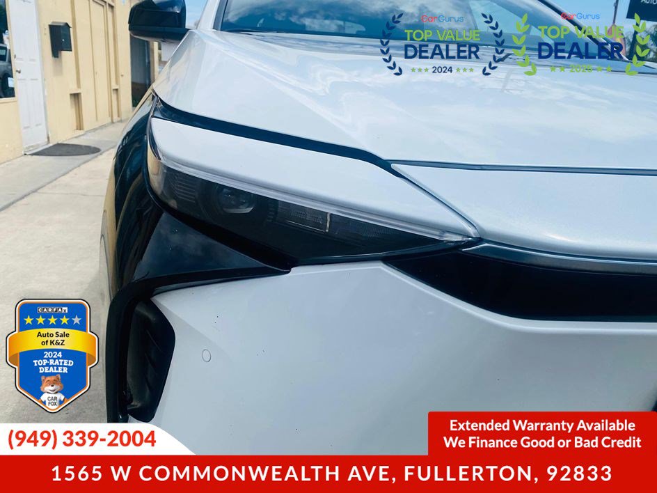 Used 2023 Toyota bZ4X XLE image 18