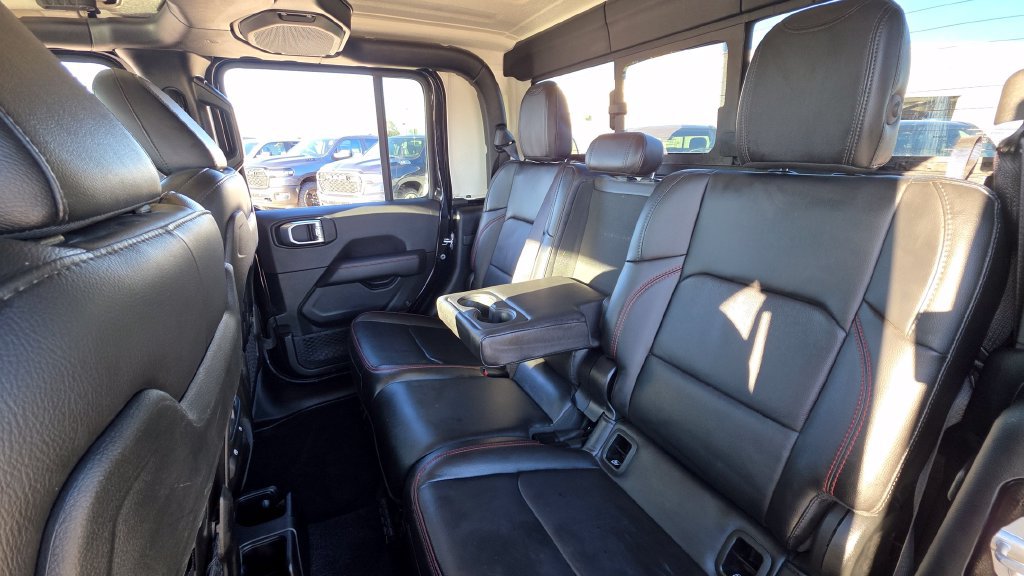 Used 2020 Jeep Gladiator Rubicon AWD/4WD image 16