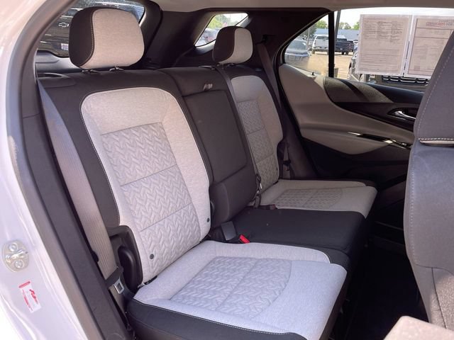 Used 2024 Chevrolet Equinox LS w/ LS Convenience Package FWD image 26