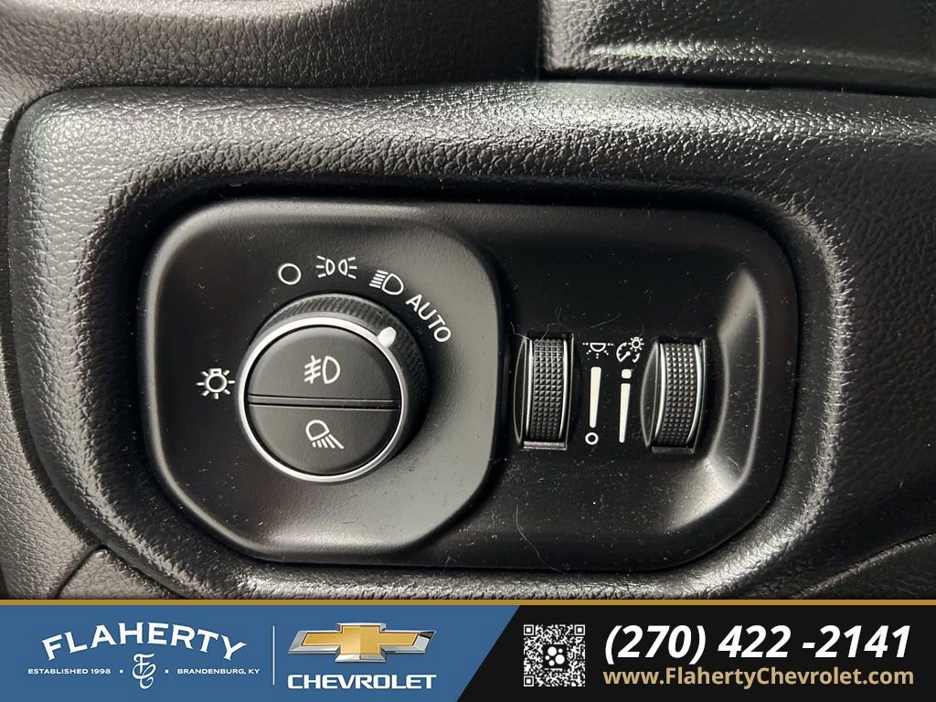Used 2019 RAM 1500 Big Horn image 23
