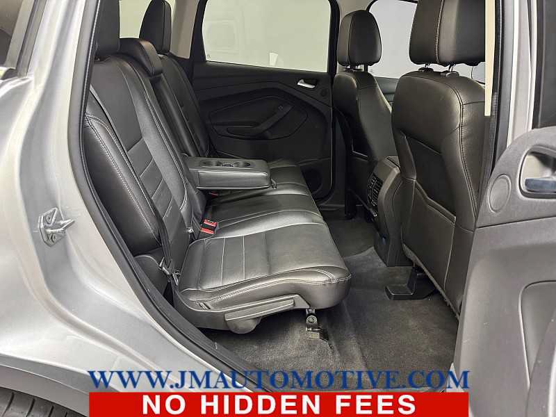Used 2015 Ford Escape Titanium w/ Equipment Group 301A AWD/4WD image 17