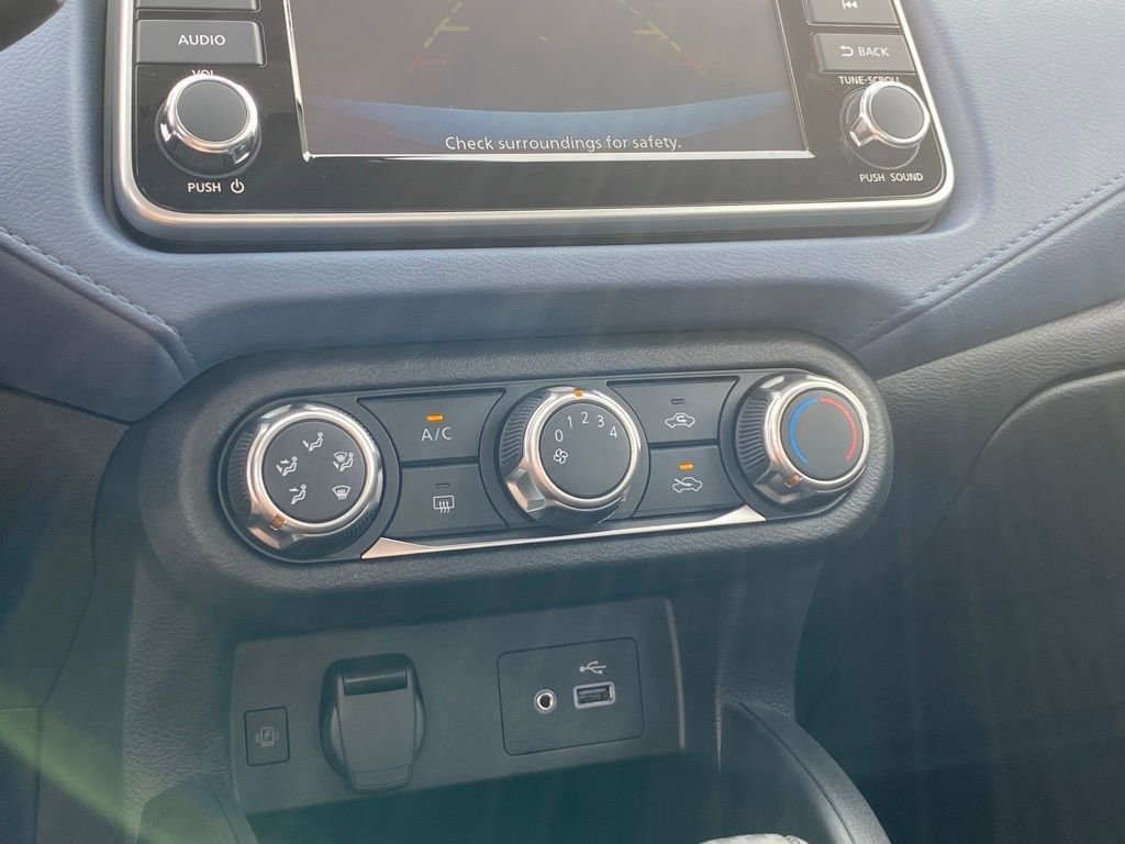 New 2025 Nissan Versa SV w/ Trunk Package image 25