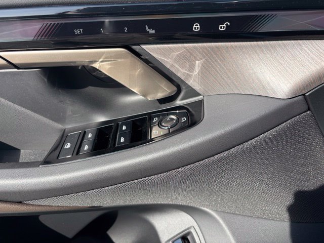 New 2027 BMW 530i xDrive w/ Premium Package AWD/4WD image 12