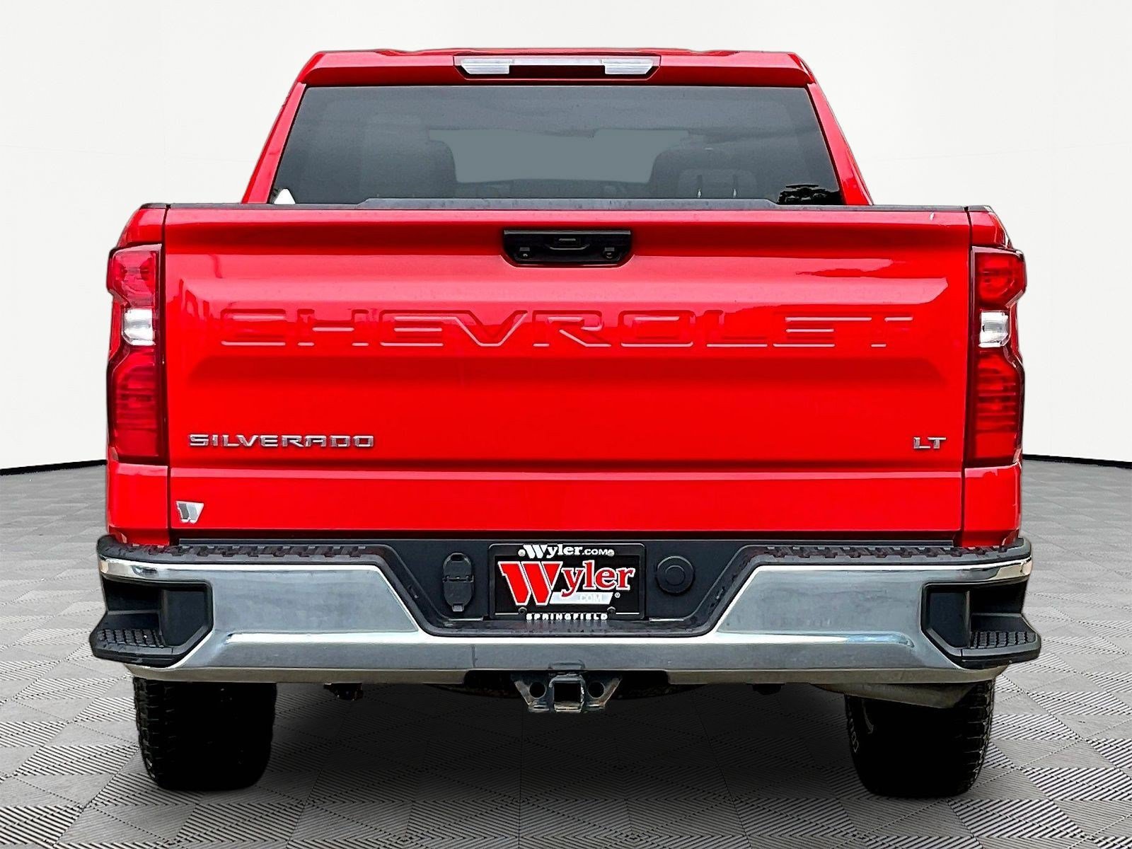 Used 2023 Chevrolet Silverado 1500 LT w/ Protection Package AWD/4WD image 5