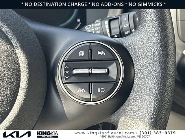Used 2023 Kia Soul LX image 9