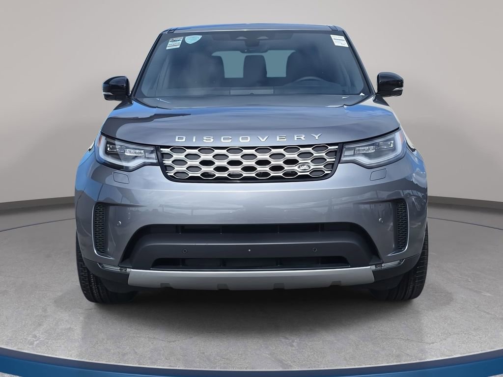 New 2026 Land Rover Discovery S AWD/4WD image 2