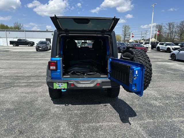 Used 2023 Jeep Wrangler Unlimited w/ Cold Weather Group AWD/4WD image 22