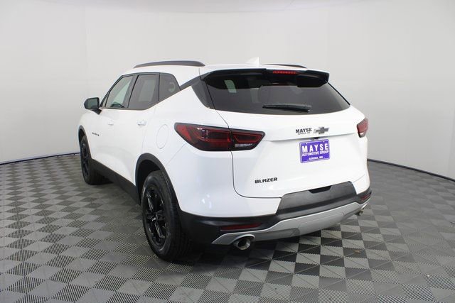 Used 2024 Chevrolet Blazer LT w/ Convenience Package image 23