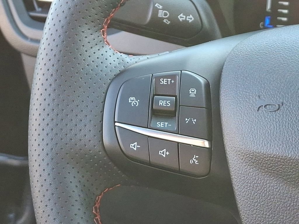 Certified 2024 Ford Escape ST-Line Select w/ Tech Pack #1 image 21