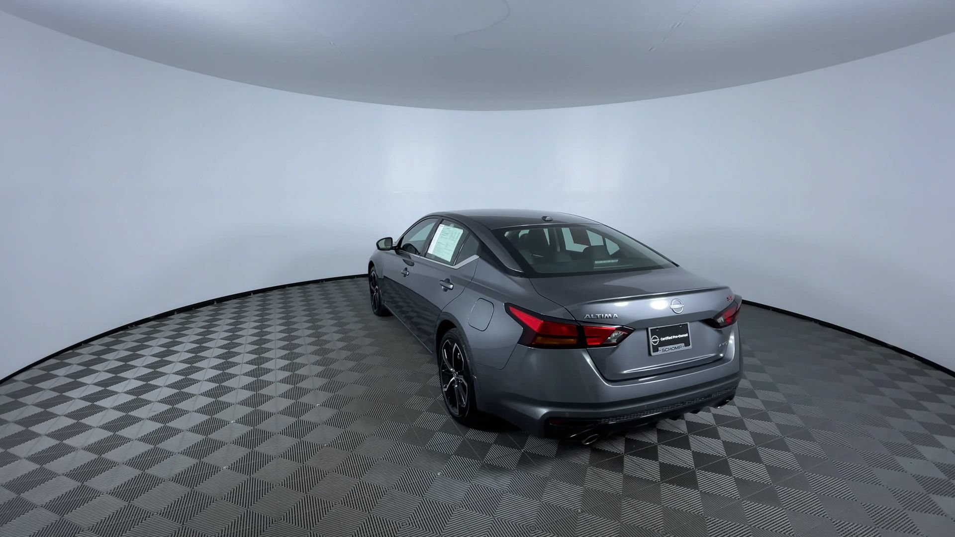 Used 2025 Nissan Altima 2.5 SR AWD/4WD image 7