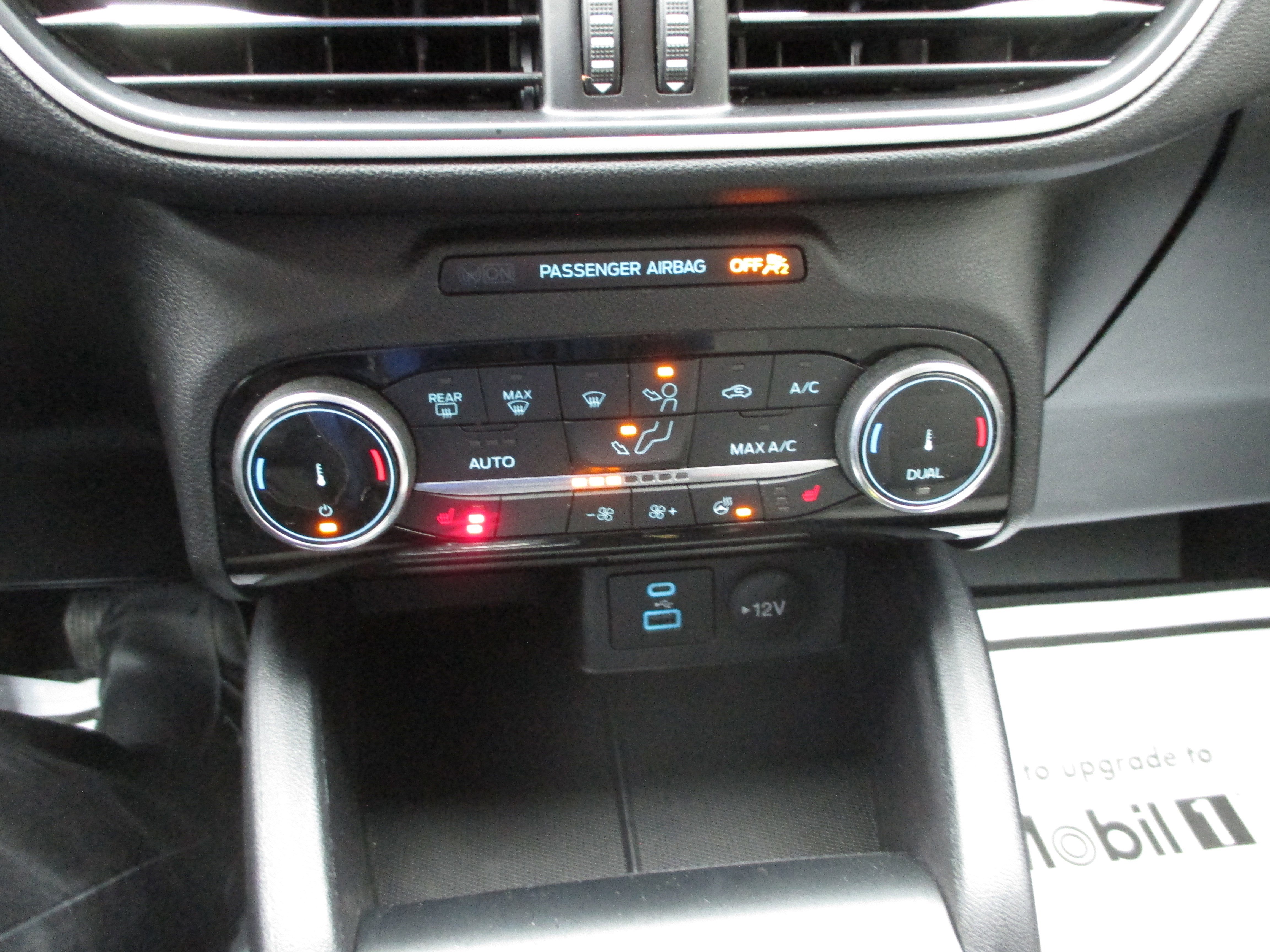 Used 2022 Ford Escape SE w/ Convenience Package image 17