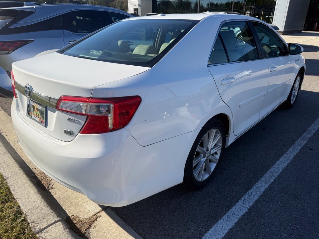Used 2013 Toyota Camry XLE w/ Leather Pkg FWD image 24