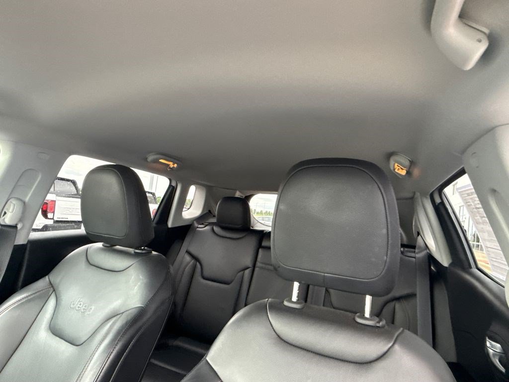 Used 2017 Jeep Compass Limited AWD/4WD image 20